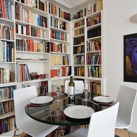 Parisian 2 Bedrooms Marais - Bastille