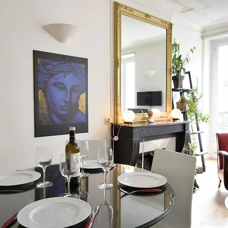 Parisian 2 Bedrooms Marais - Bastille Apartmán *